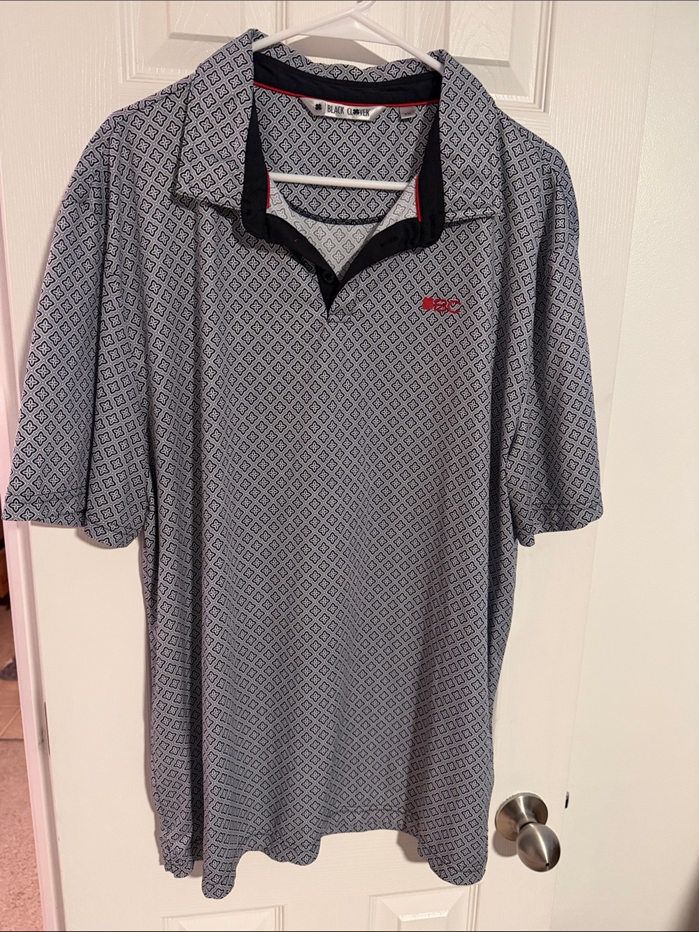 Men's Patterned Grey Polo Shirt - Red Logo Black Clover